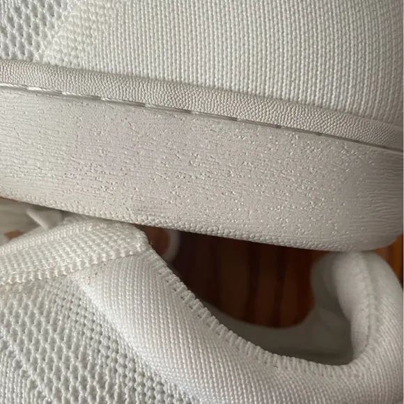 NWOT!VIVAIA Unisex V Prime White Water Repellent Sustainable Sneakers SZ43(10US)