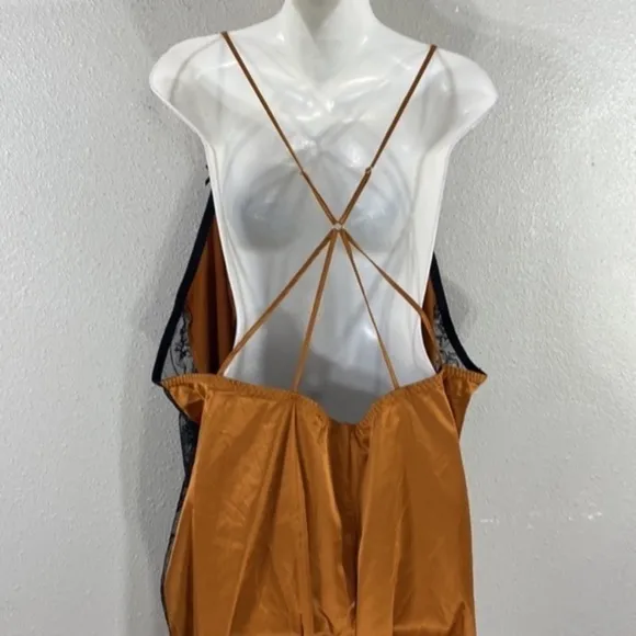 NWT Cacique Cashew Cooper Satin Sheer Lace Side Slip Nightgown 30 32 P31