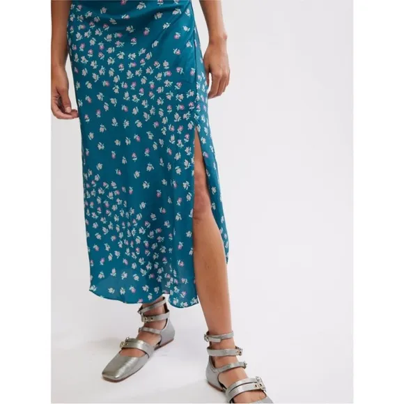 NWT FREE PEOPLE GOSSAMER GLOW MIDI SLIP DRESS/Deep Lagoon Combo