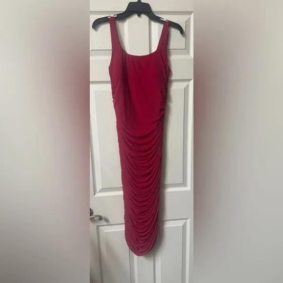 NWT *Pinkish Red Shapellx Organza Mesh Shaping Midi Dress