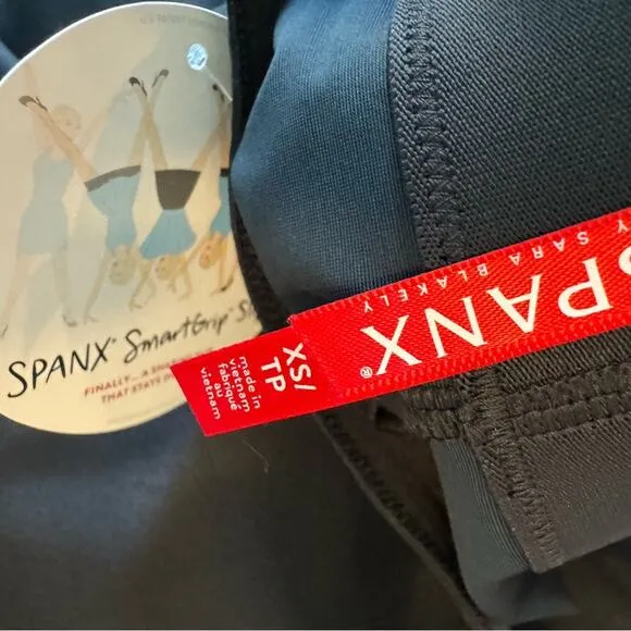 NWT Spanx Shapewear Women Sculpting Half Slip SmartGrip 10179R Black XS