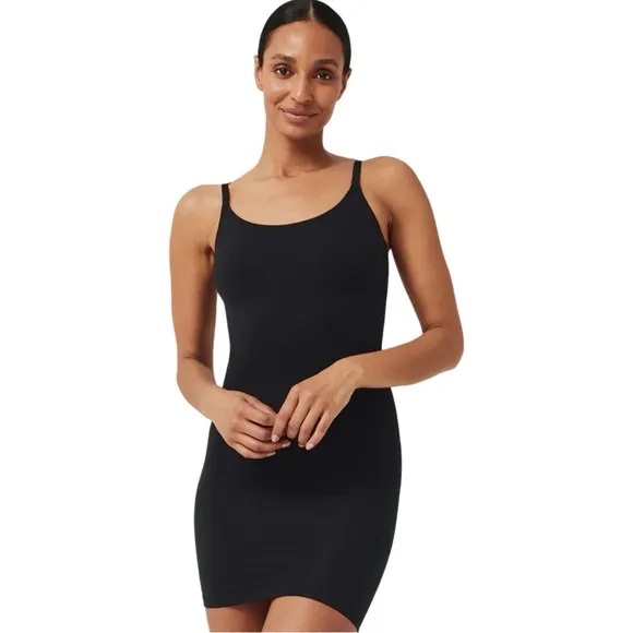NWT Spanx Socialight Slip
