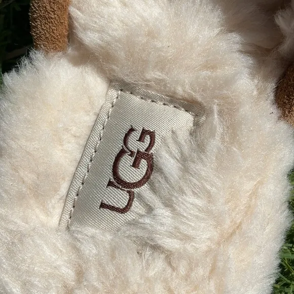NWT UGG Scuff Slippers!