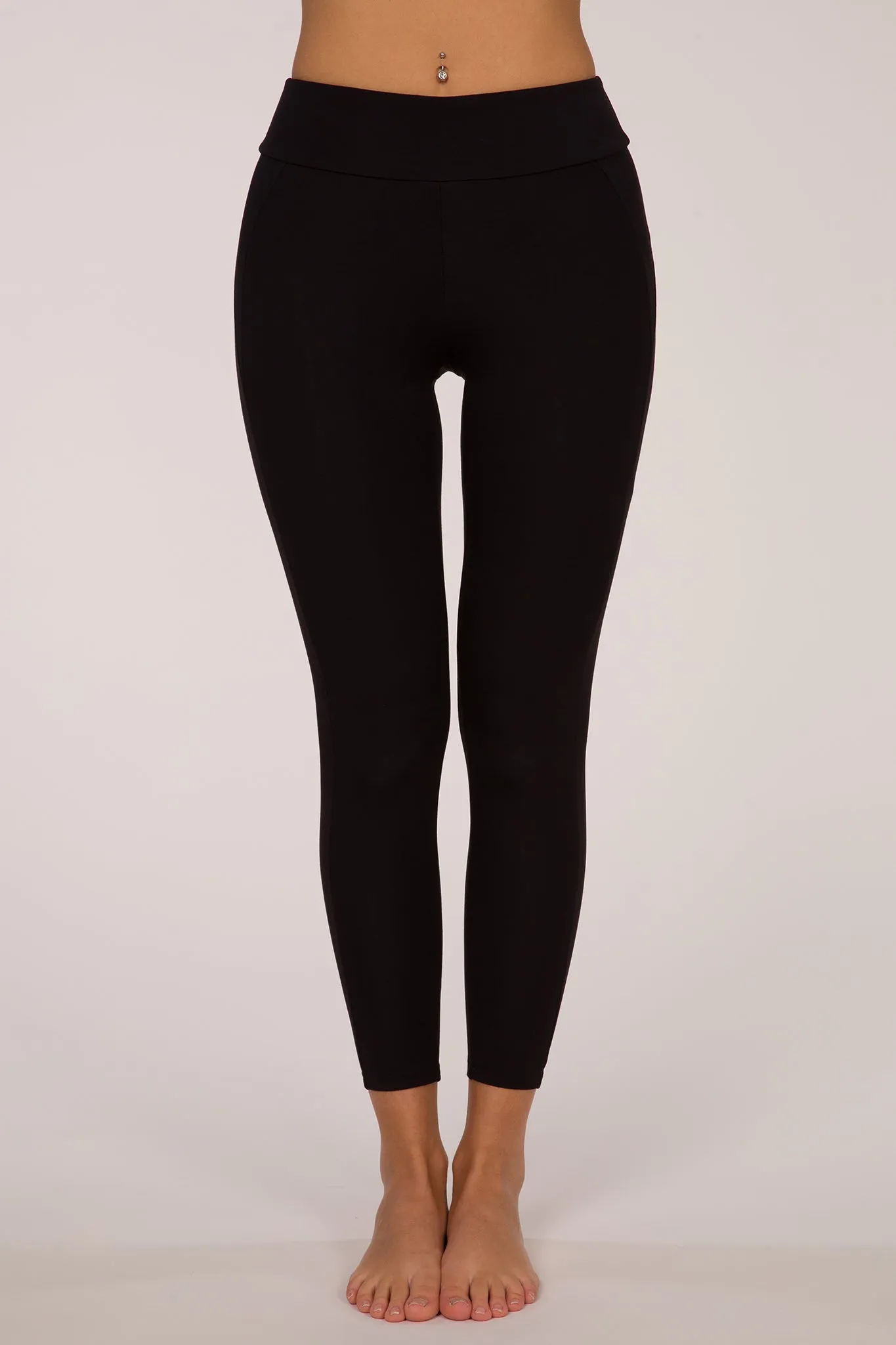 NY High Rise 7/8 Legging - Black