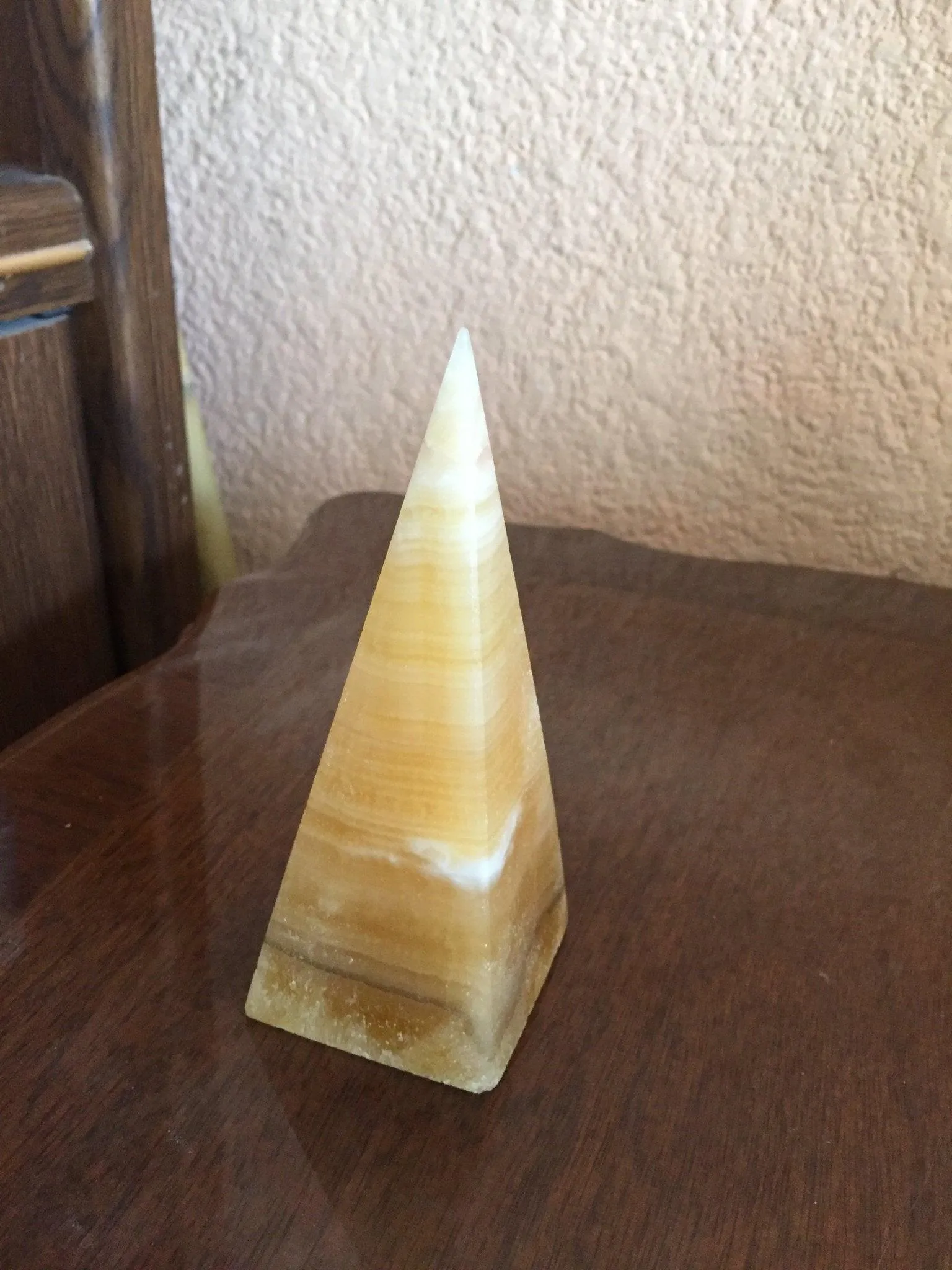 Onix Pyramid