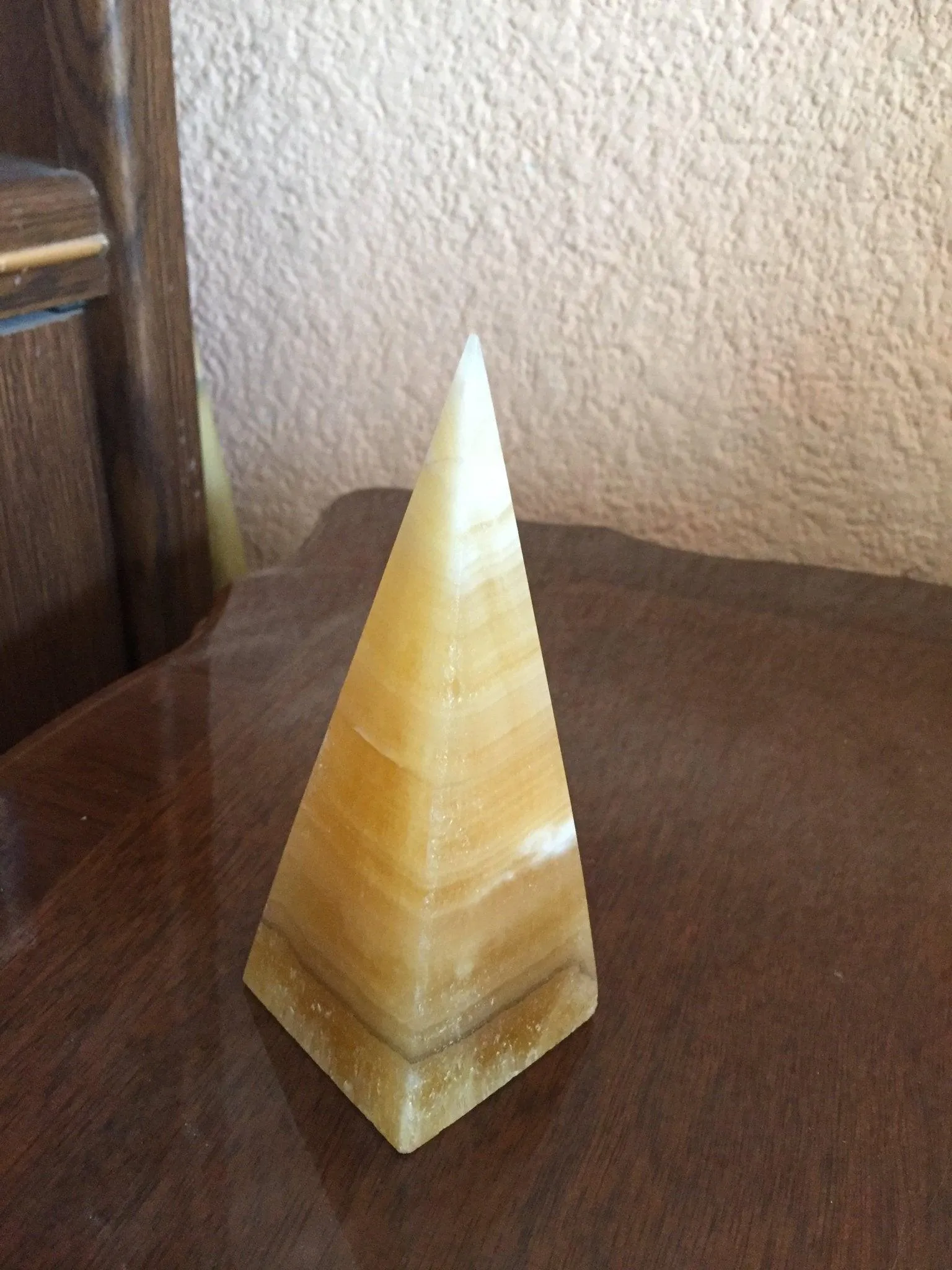 Onix Pyramid