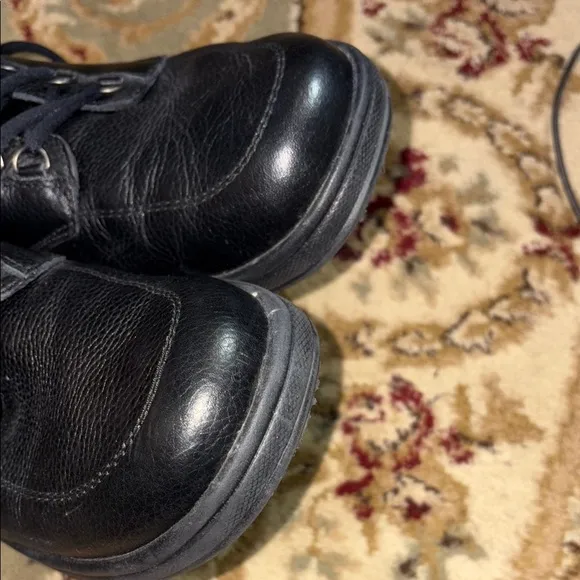 Othrofeet Black Leather Oxfords Classic