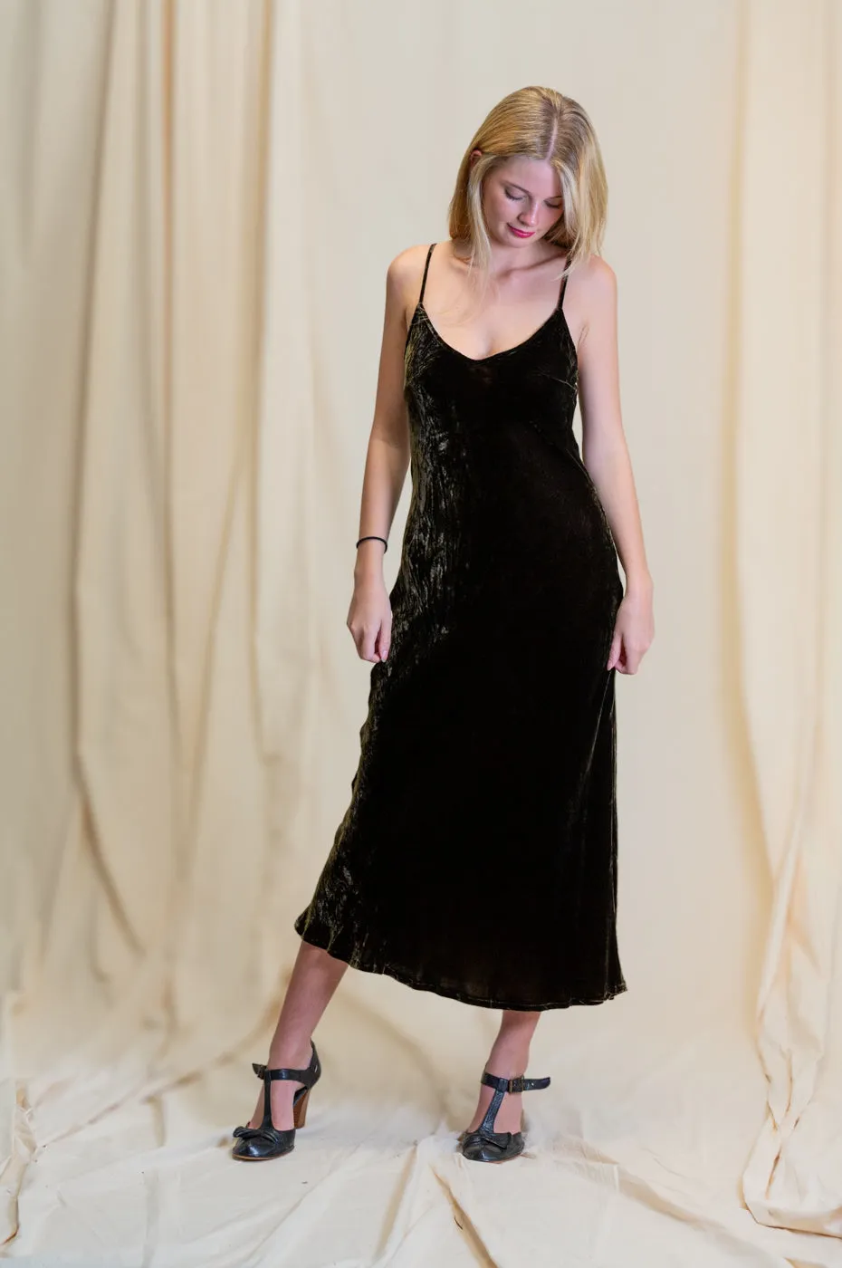 Otomo Velvet Silk Slip Chocolate
