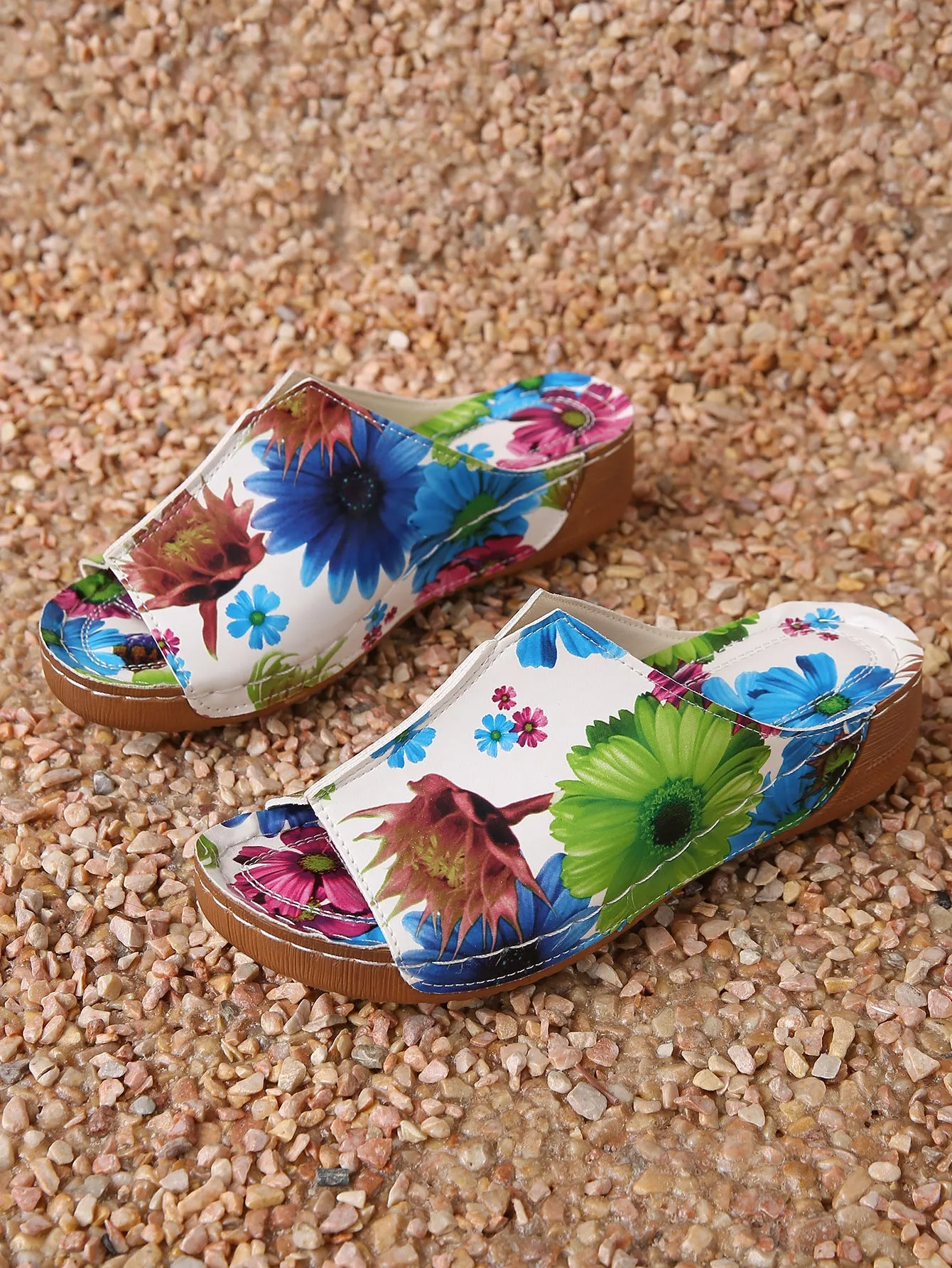 Peep Toe Wedge Fashion Simple Slip-on Fashion Sandal Slippers