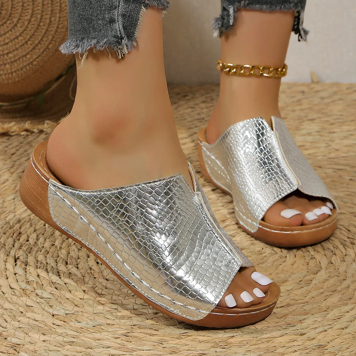 Peep Toe Wedge Fashion Simple Slip-on Fashion Sandal Slippers
