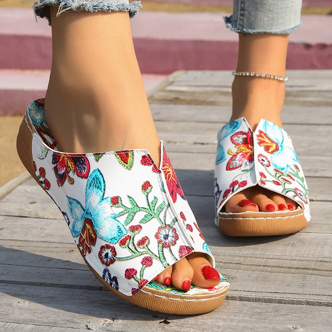 Peep Toe Wedge Fashion Simple Slip-on Fashion Sandal Slippers