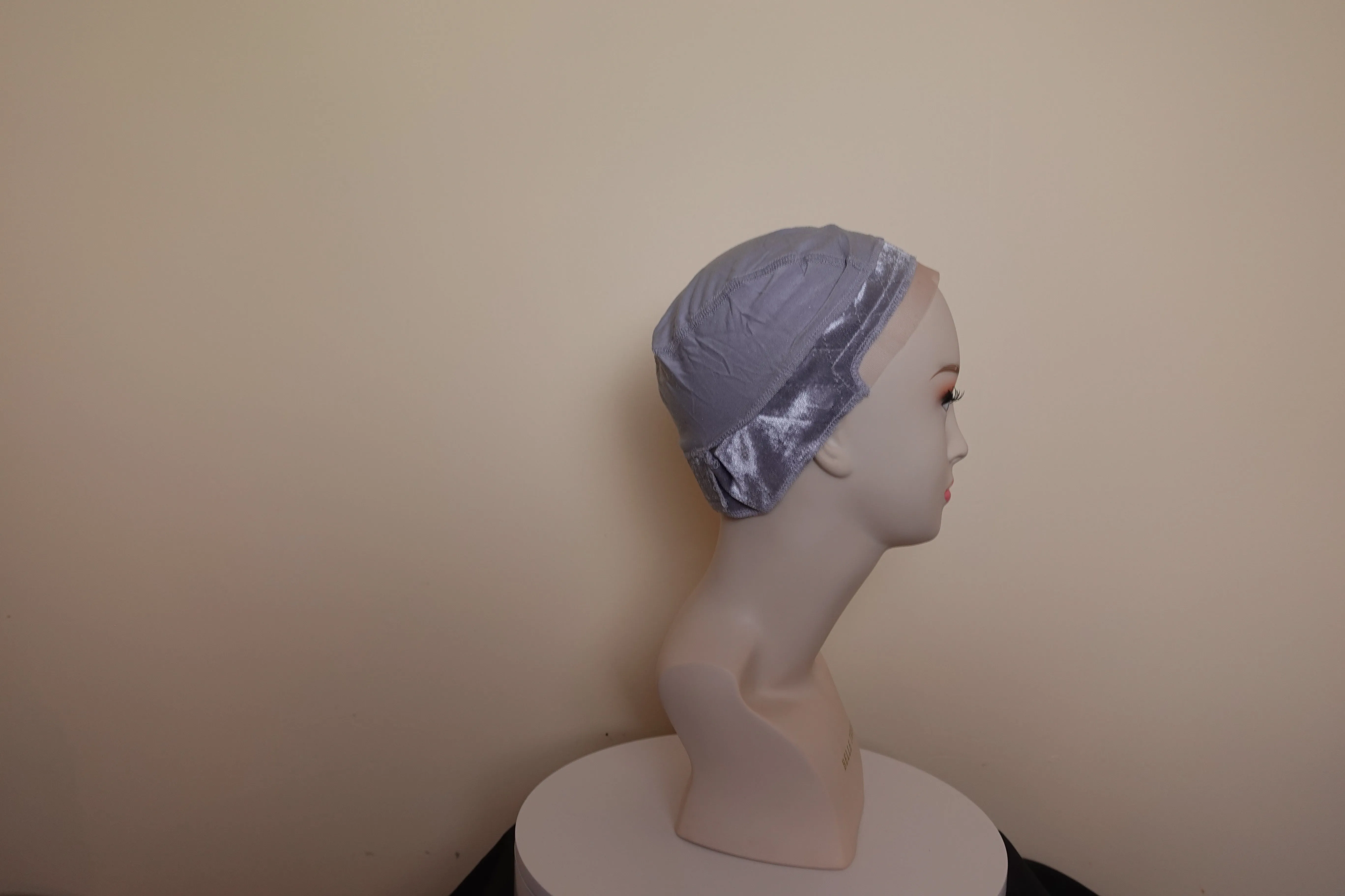 Perfect! Lace Grip Cap | Belle Tress