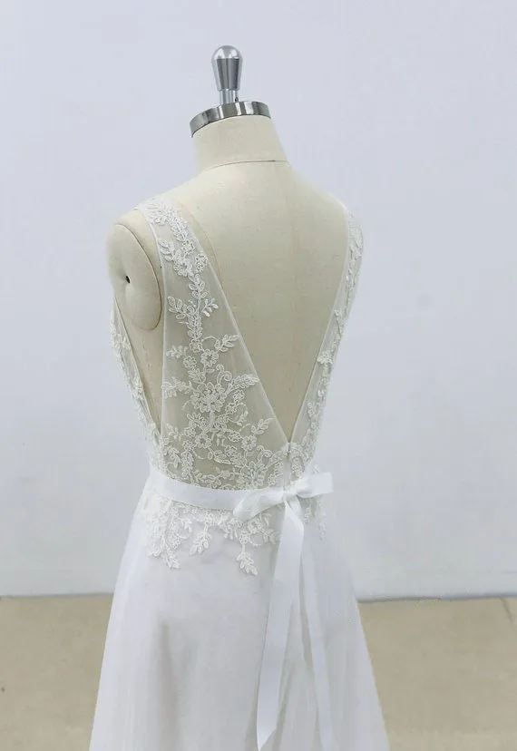 Popular A-line V-neck lace top tulle backless simple Wedding Dresses with train, WD0365