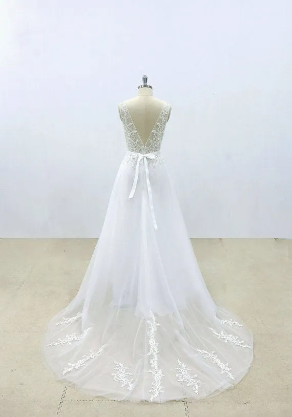 Popular A-line V-neck lace top tulle backless simple Wedding Dresses with train, WD0365