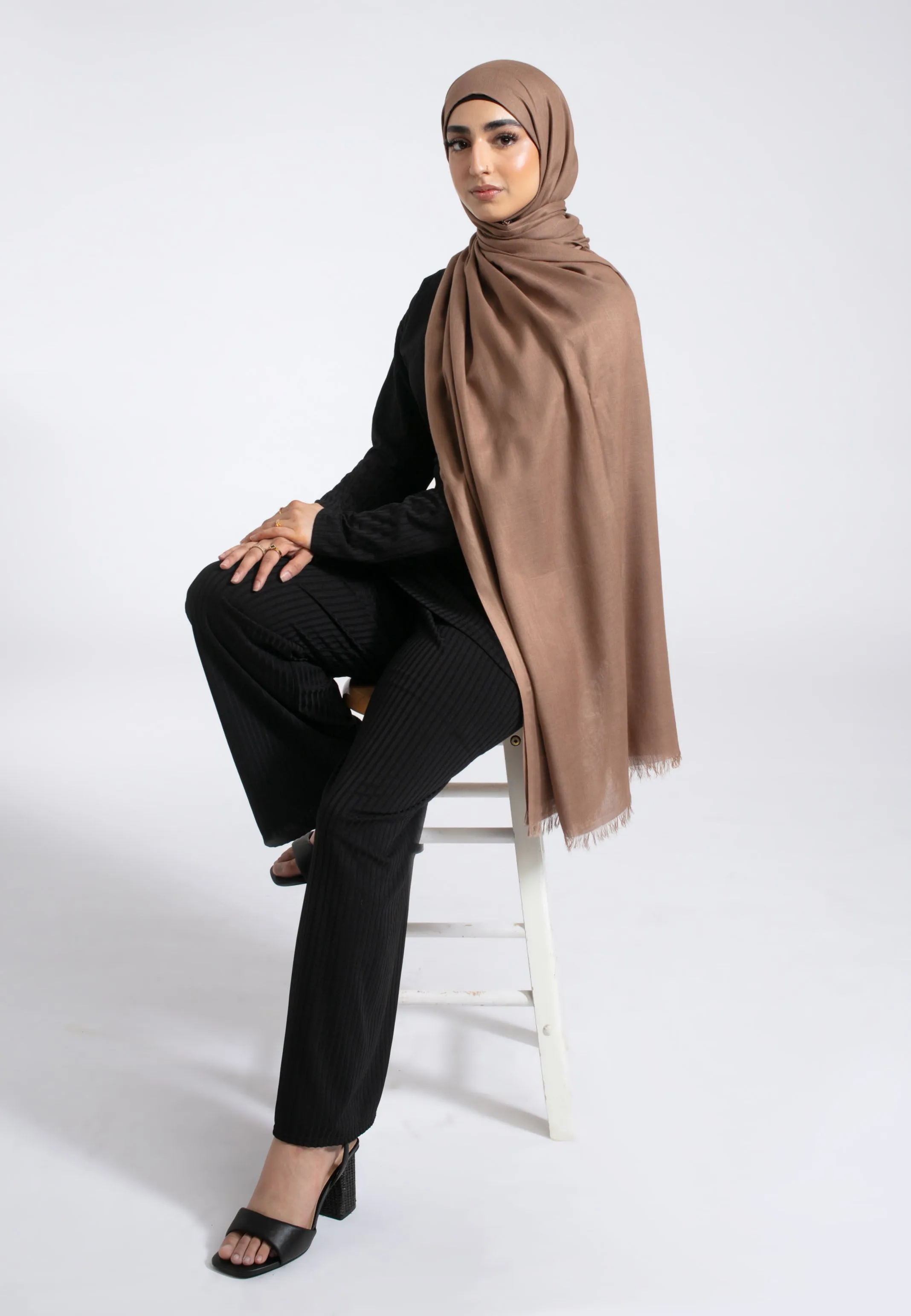 Premium Modal Hijab - Bambi Brown