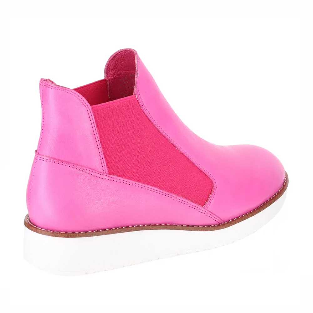 RALLY - Hot Pink