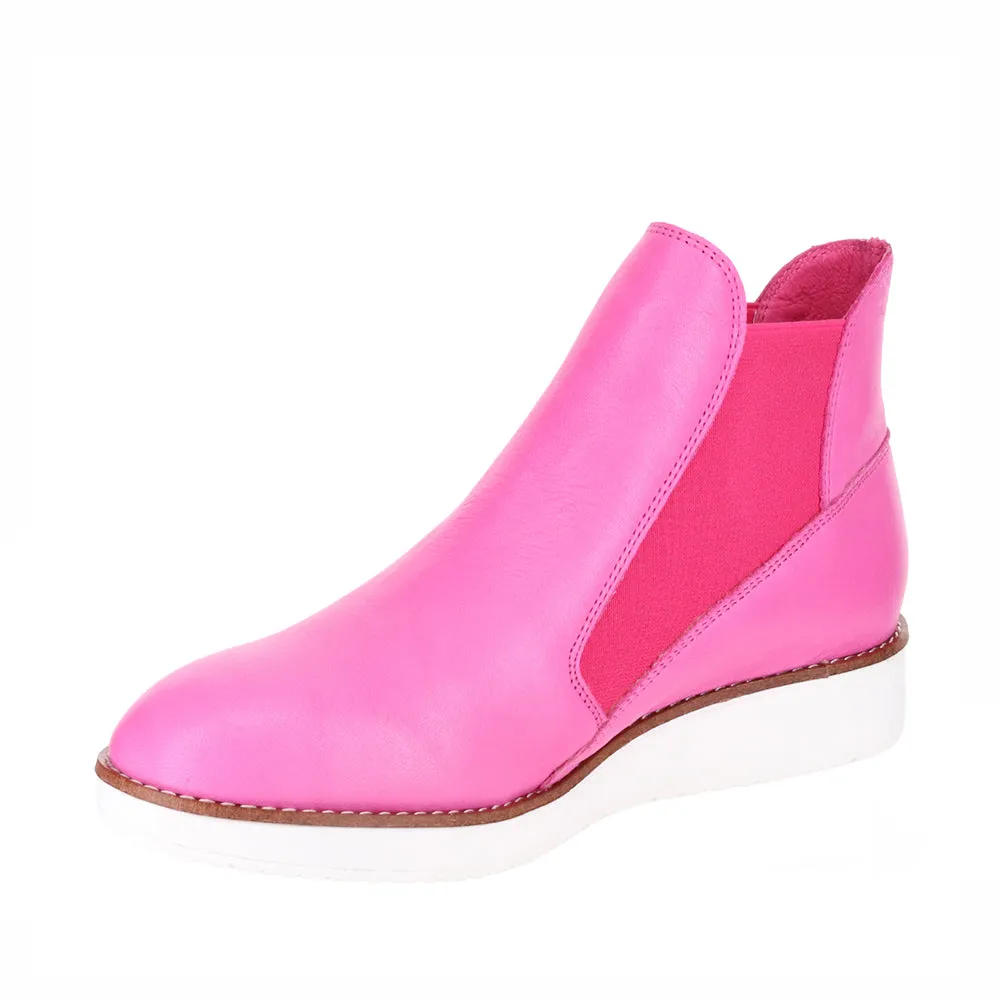 RALLY - Hot Pink