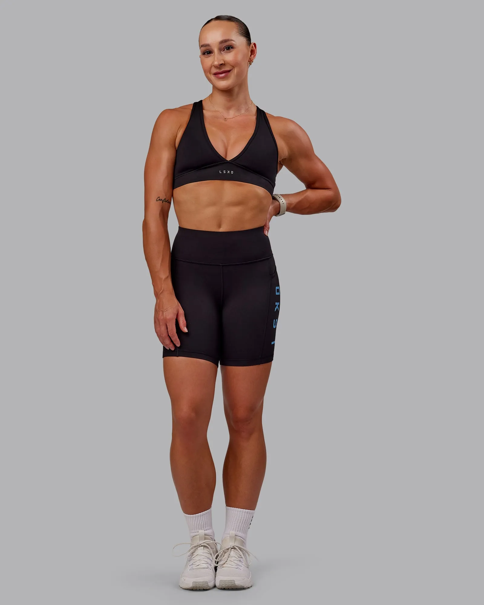 Rep Mid Short Tight - Black-Azure Blue