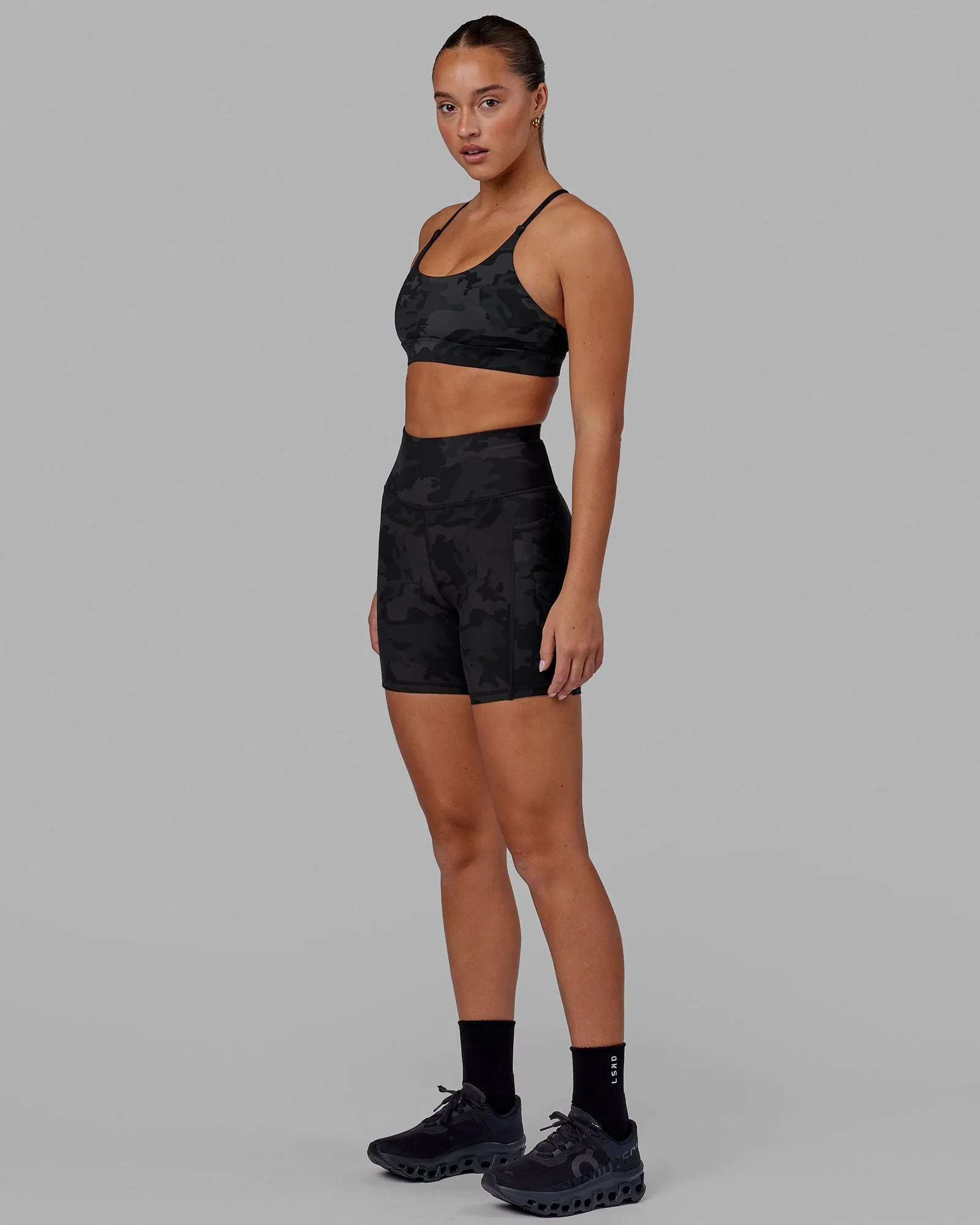 Rep Mid Short Tight - Black-Camo