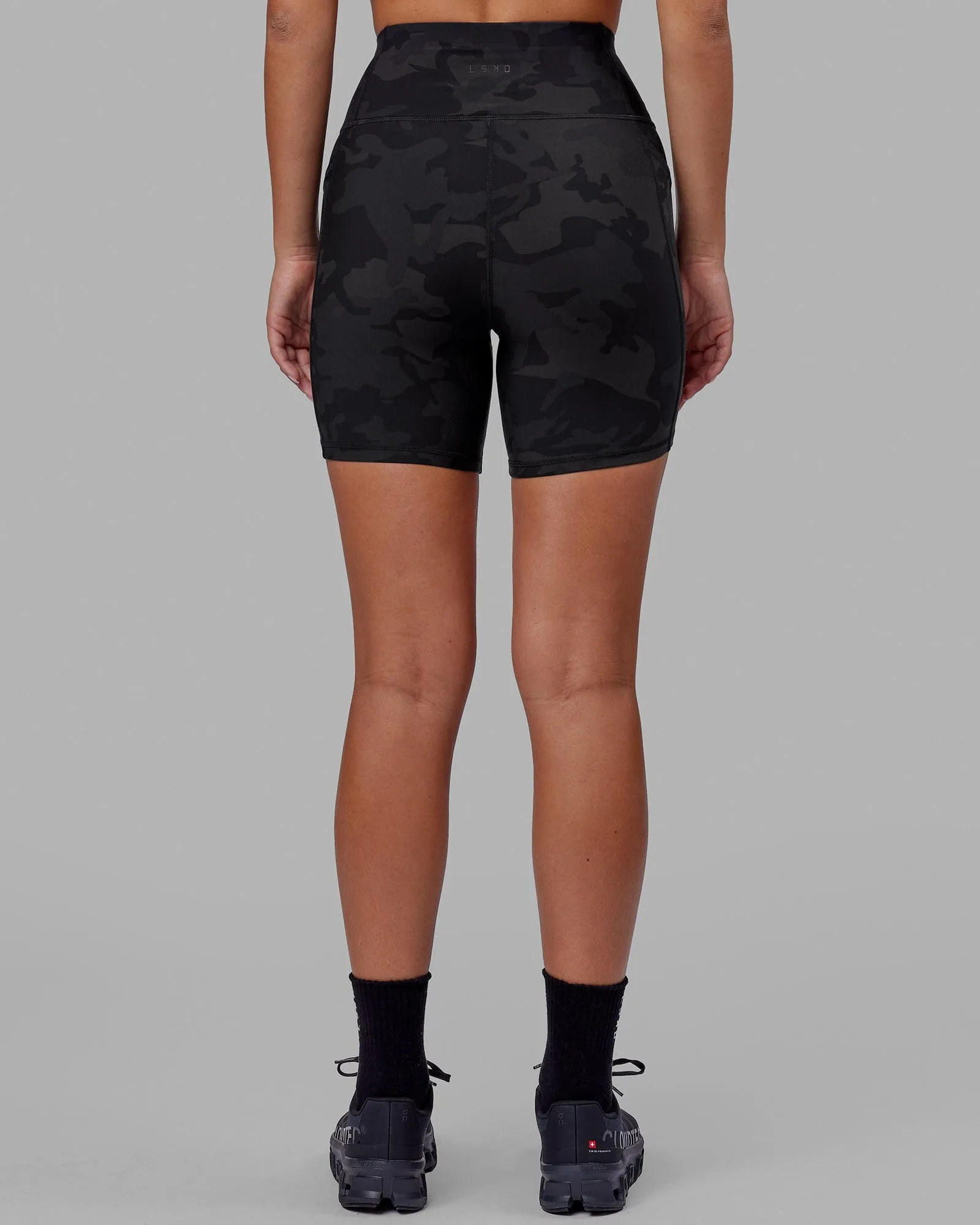 Rep Mid Short Tight - Black-Camo