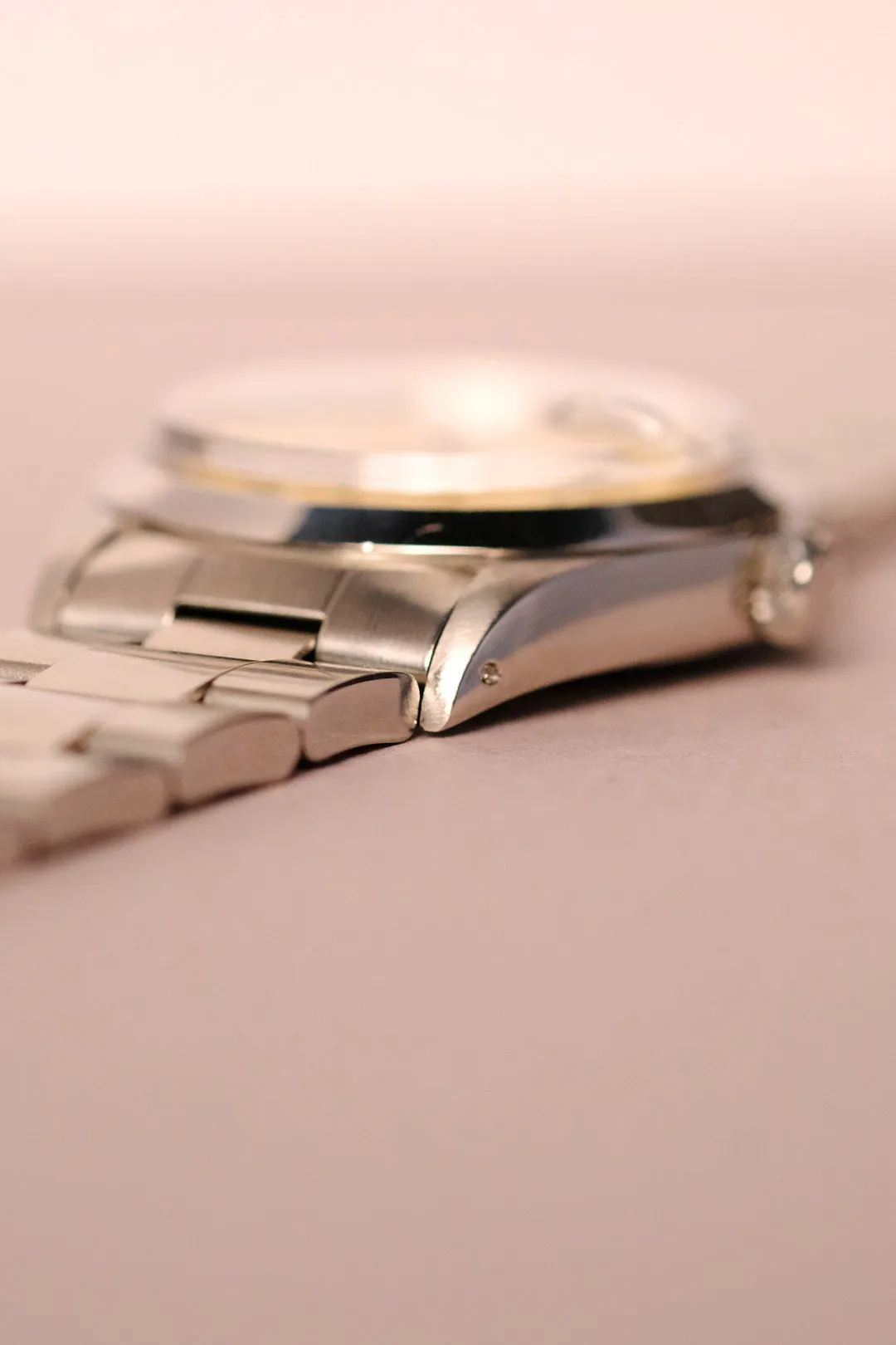 Rolex Oysterdate 6694 'Sandy Tropical Dial' - 1968