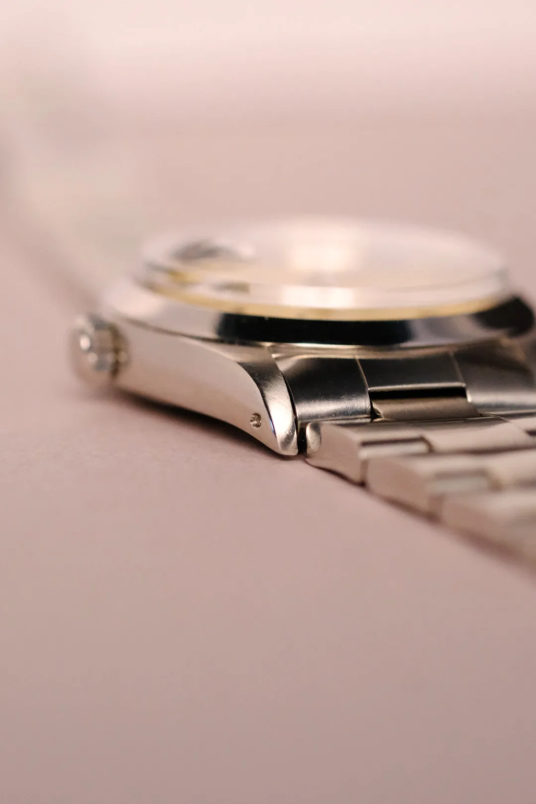 Rolex Oysterdate 6694 'Sandy Tropical Dial' - 1968