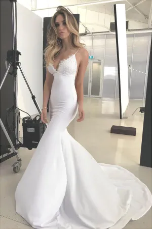 Roycebridal Elegant Backless Mermaid Lace V-neck Long Wedding Dresses with Appliques, MW135
