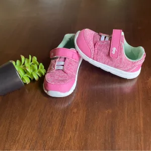 See Kai Run Pink &amp; White Basics Stryker Toddler Sneakers Shoes Size 7