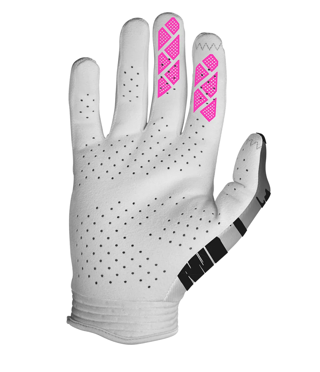 Seven Zero Clash Gloves
