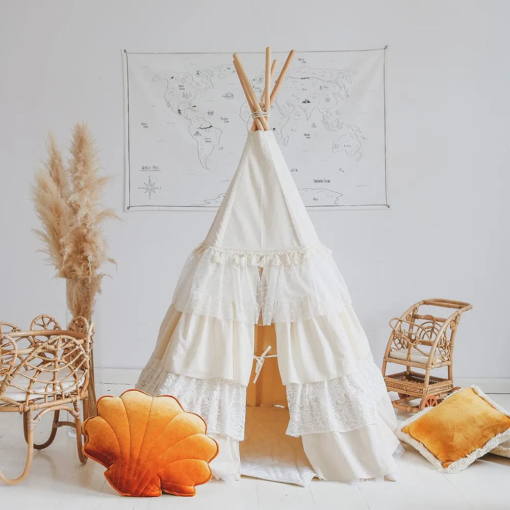 Shabby Chic Teepee With Frills And Linen Leaf Mat White - Beige & White