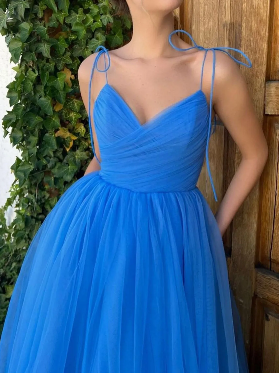 Simple blue v neck tulle short prom dress blue homecoming dress