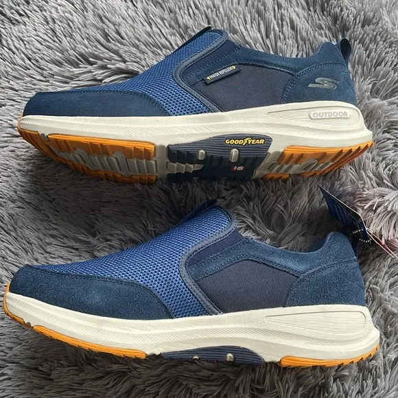 Skechers Go Walk Outdoor ‘Andes’ Slip-Ons
