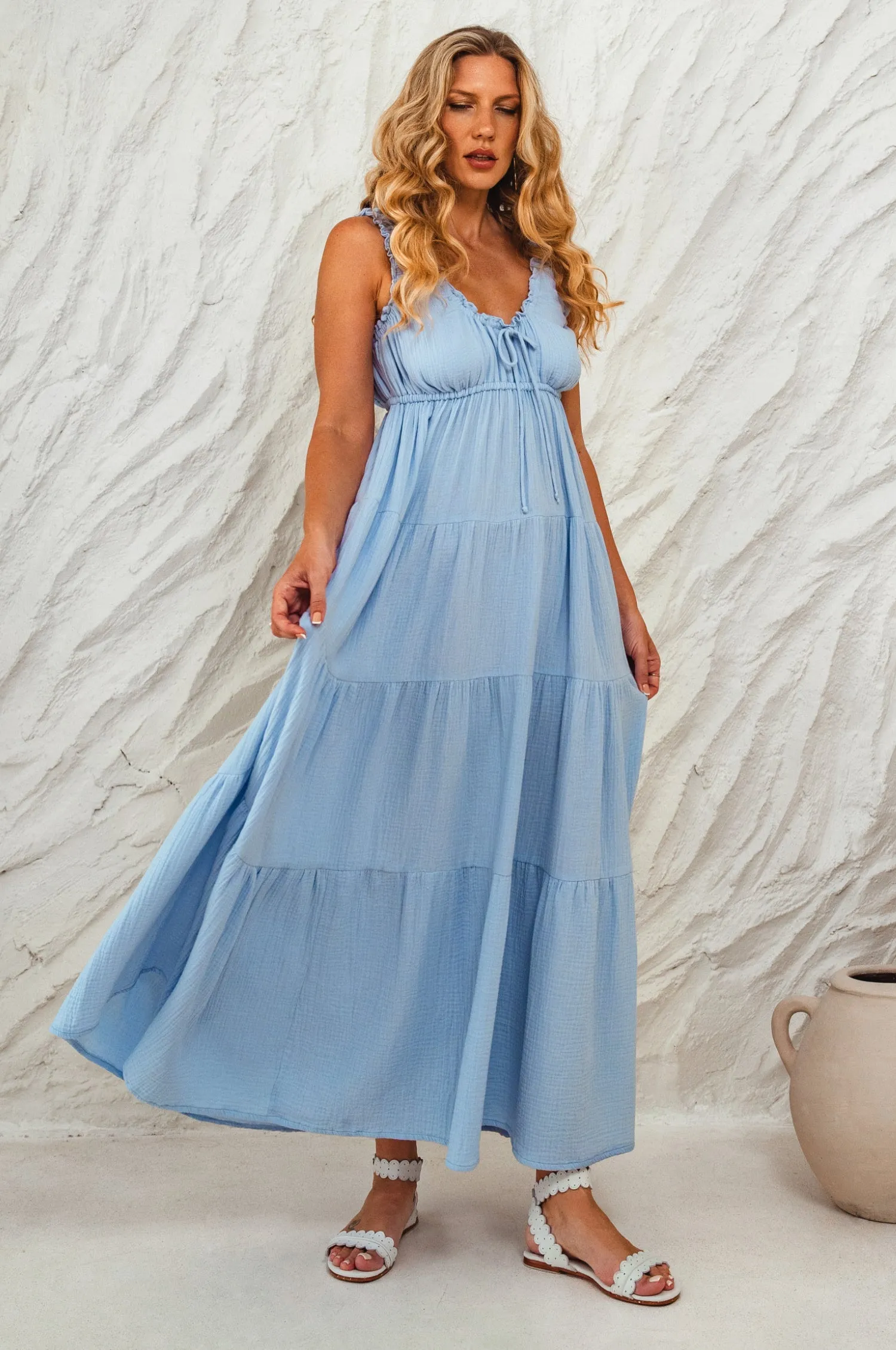 Soft Love Maxi Dress – Bubble Cotton Maxi with Feminine Details