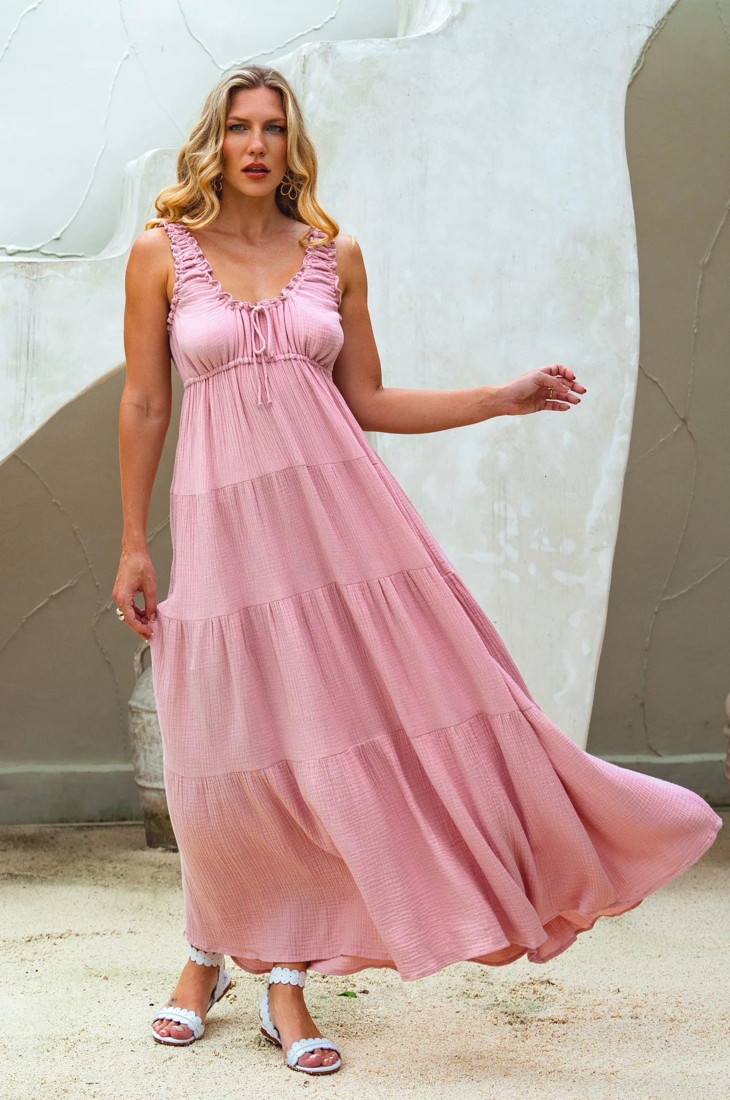 Soft Love Maxi Dress – Bubble Cotton Maxi with Feminine Details