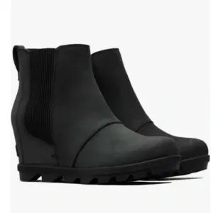 Sorel Joan of Arctic Wedge II Black Chelsea Boots - Women's Size 7.5