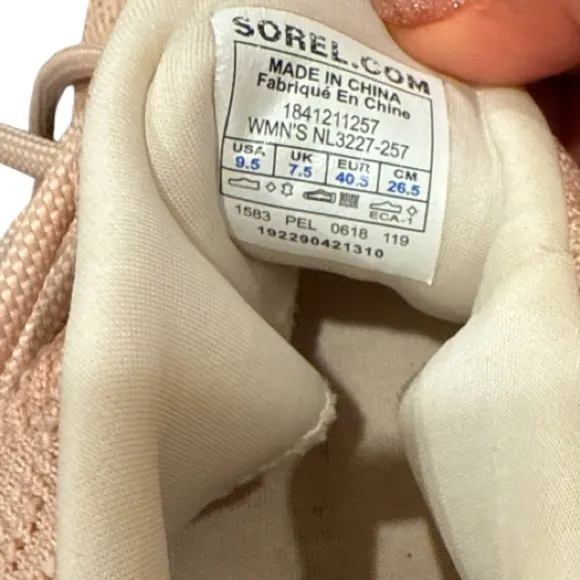 SOREL kinetic lace sneaker in pink/grey