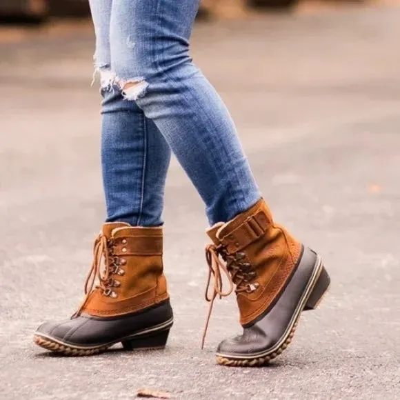 SOREL | Winter Fancy Lace-Up II Leather Duck Boots in Brown | Sz 9