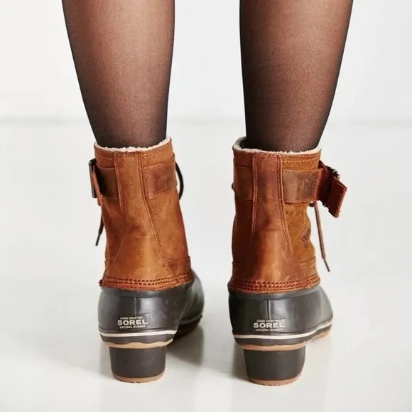 SOREL | Winter Fancy Lace-Up II Leather Duck Boots in Brown | Sz 9