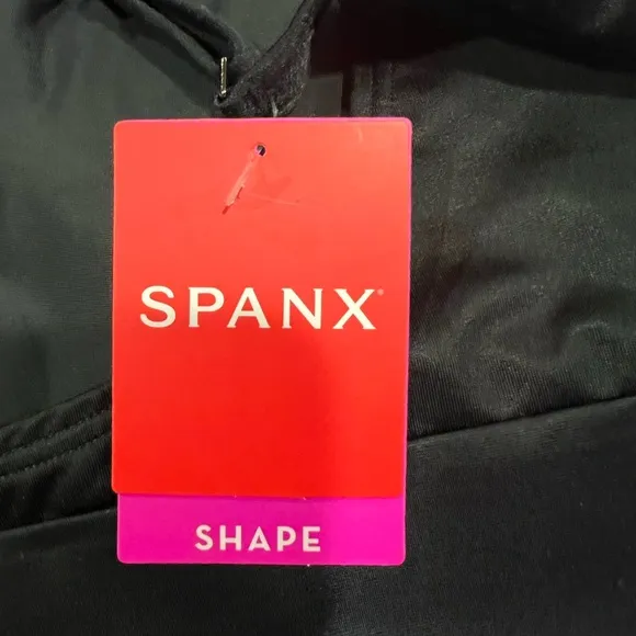 Spanx Open Bust Full Sculpting Slip in Very Black (S)
