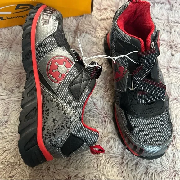 Star Wars Champion Boy GeoFoam Sneakers Size 3