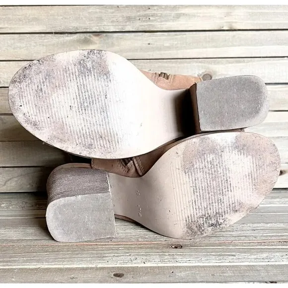 Steve Madden Camel Tan Suede‎ Tulisa Peep Toe Mules Boots Heels Size 7.5 M GUC