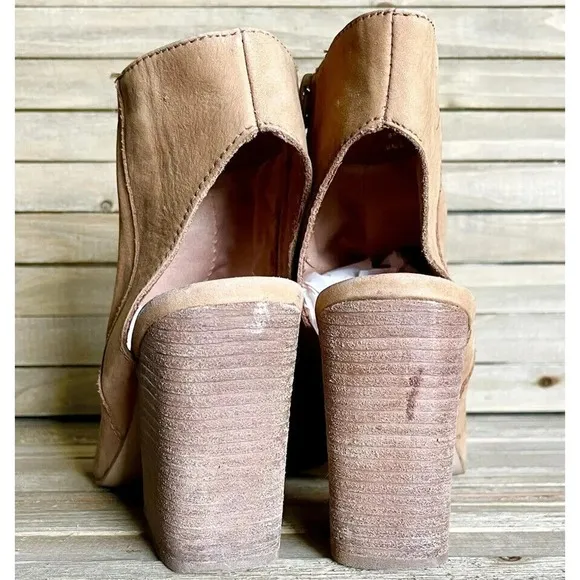 Steve Madden Camel Tan Suede‎ Tulisa Peep Toe Mules Boots Heels Size 7.5 M GUC