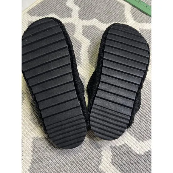Steve Madden Women's Black Fleece lined Slippers Size 7M Black Polyester Cozy
