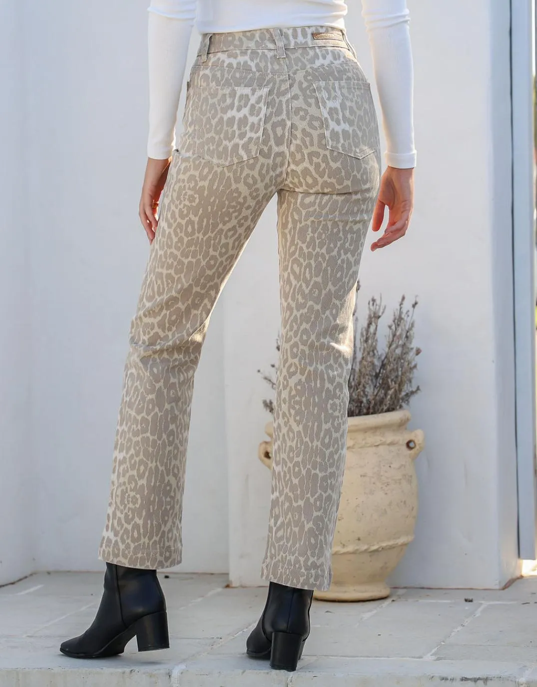 Stretch Straight Leg Jean - Leopard Oatmeal