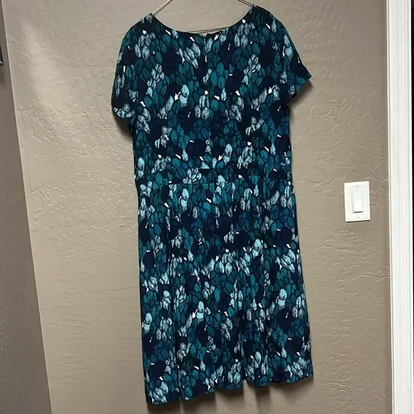 Talbots Short Sleeves Pleated Dress