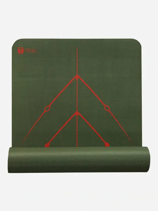TEGO Stance Truly Reversible Yoga Mat with GuideAlign - With Bag (  Camo Red )