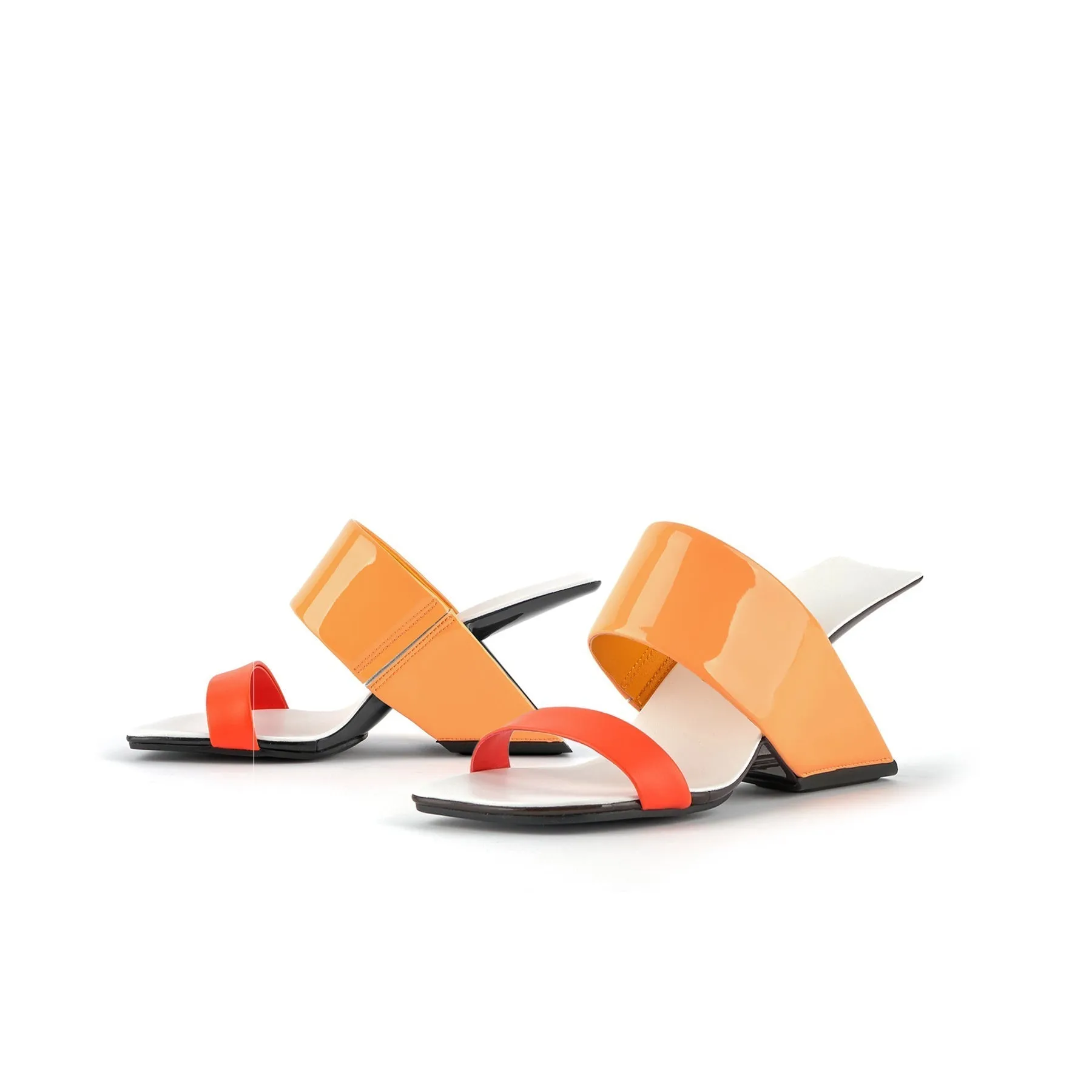 The Juicy Topic Leather Heel Sandal - Orange