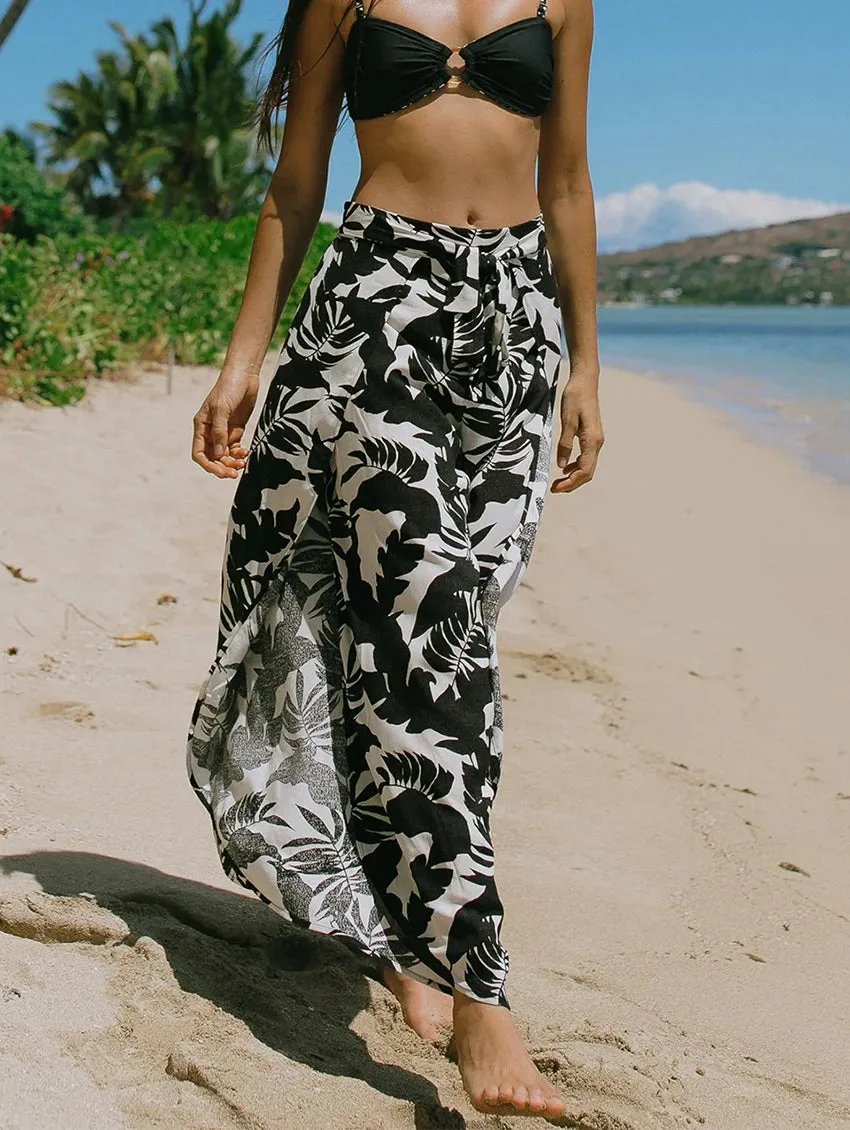 Tribal Pull On Capri