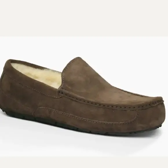 UGG Ascot Men's Brown Suede Slippers