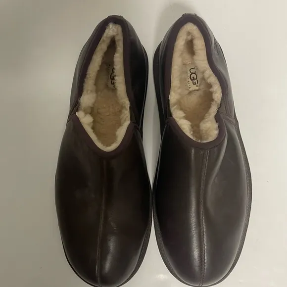 UGG Brown Leather Sheepskin Sherpa Lined Scuff Romeo Slippers Mens 14